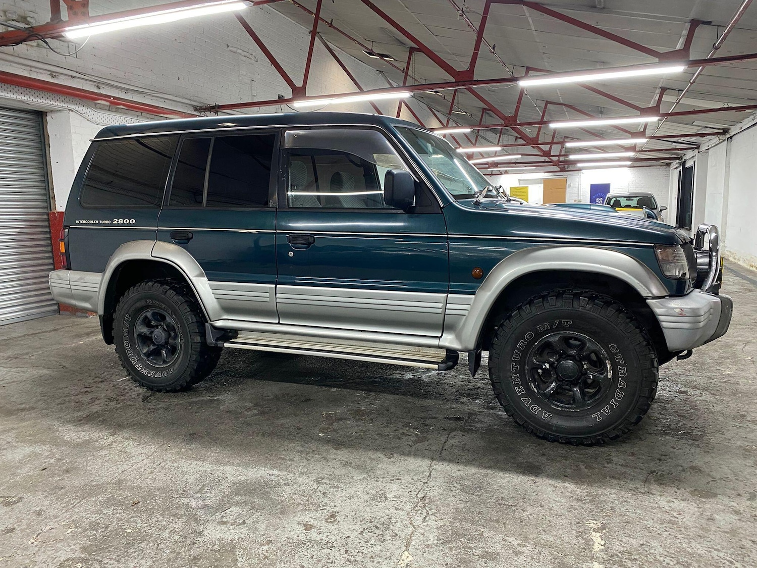 Used Mitsubishi Pajero 2004 for sale - 76317779: Photo 15