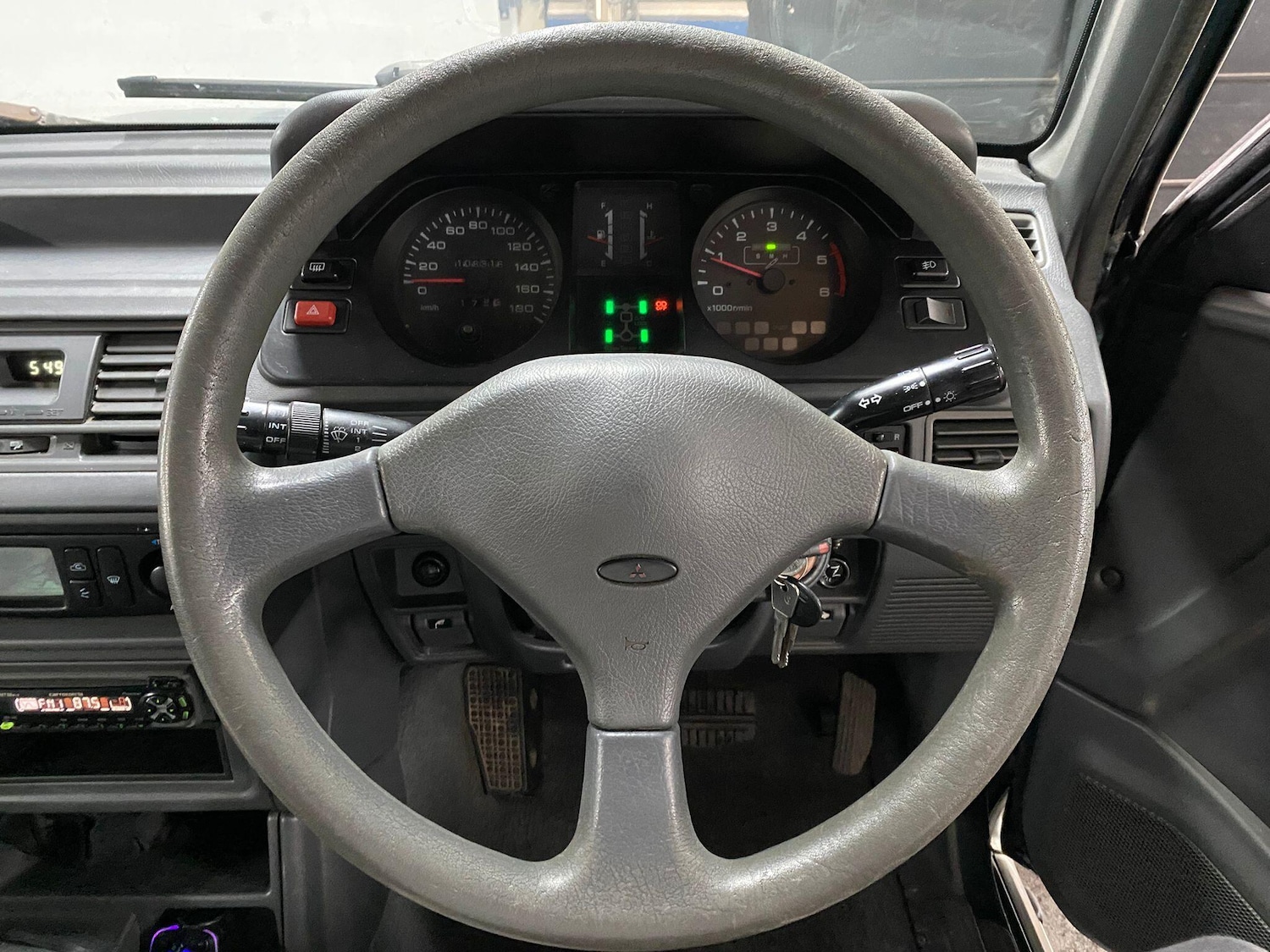 Used Mitsubishi Pajero 2004 for sale - 76317779: Photo 38