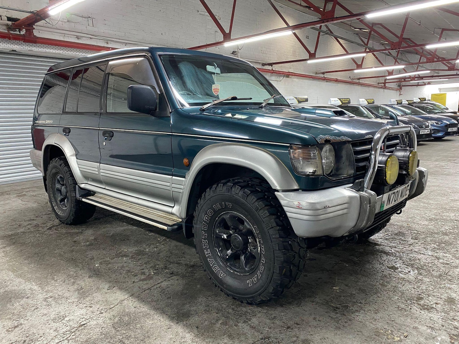 Used Mitsubishi Pajero 2004 for sale - 76317779: Photo 5