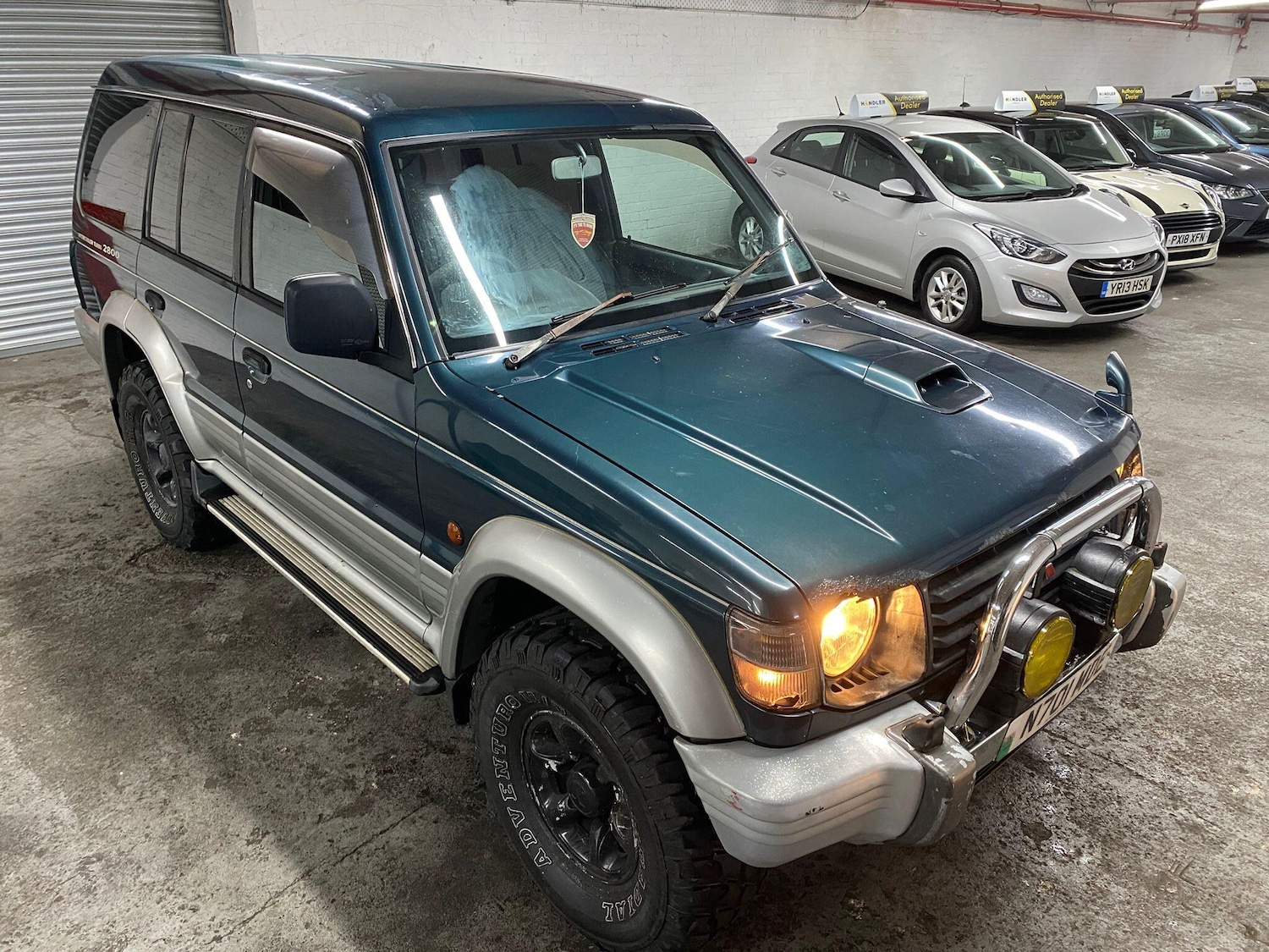 Used Mitsubishi Pajero 2004 for sale - 76317779: Photo 7
