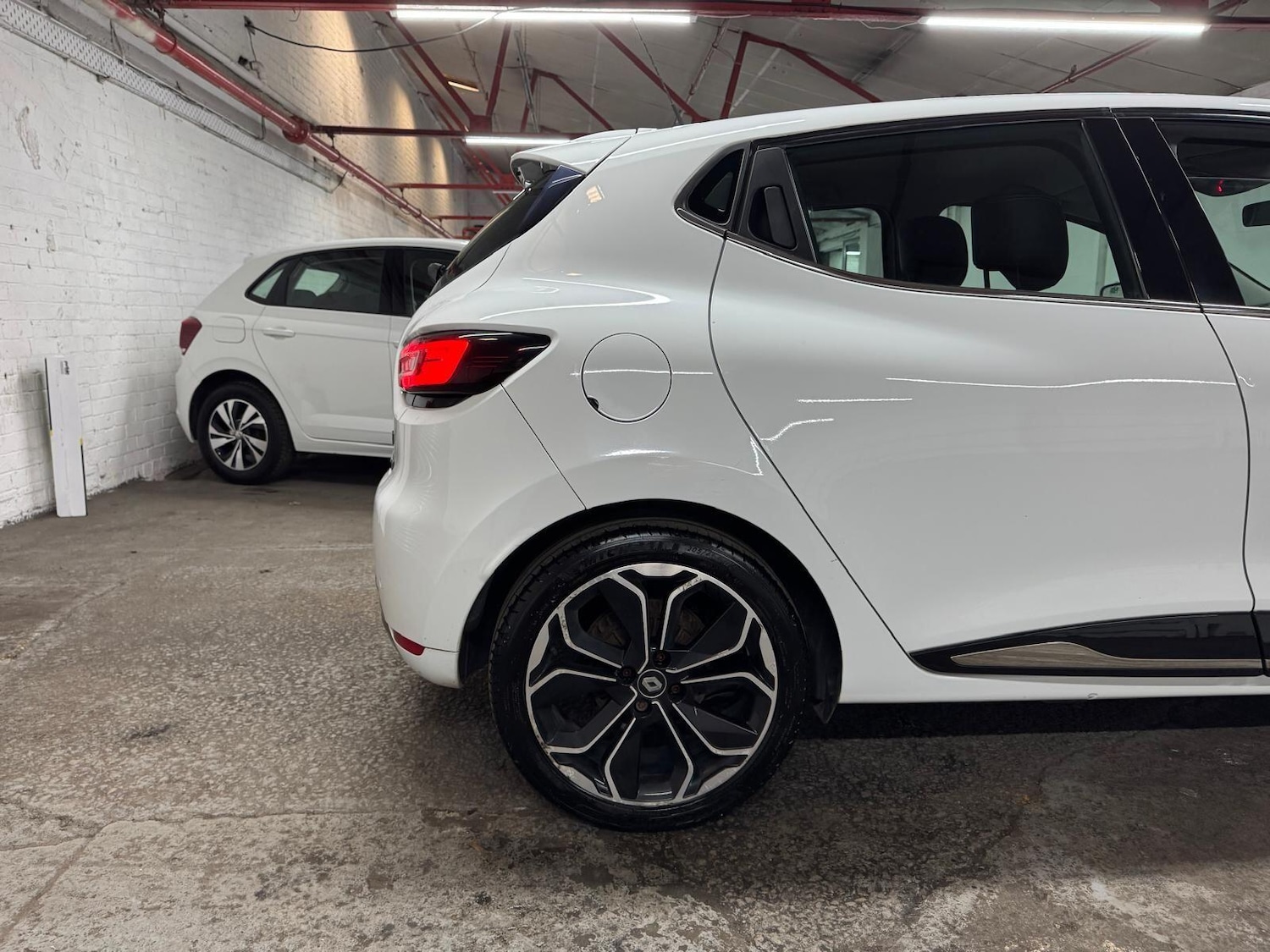 Used Renault Clio for sale - 77854304: Photo 28