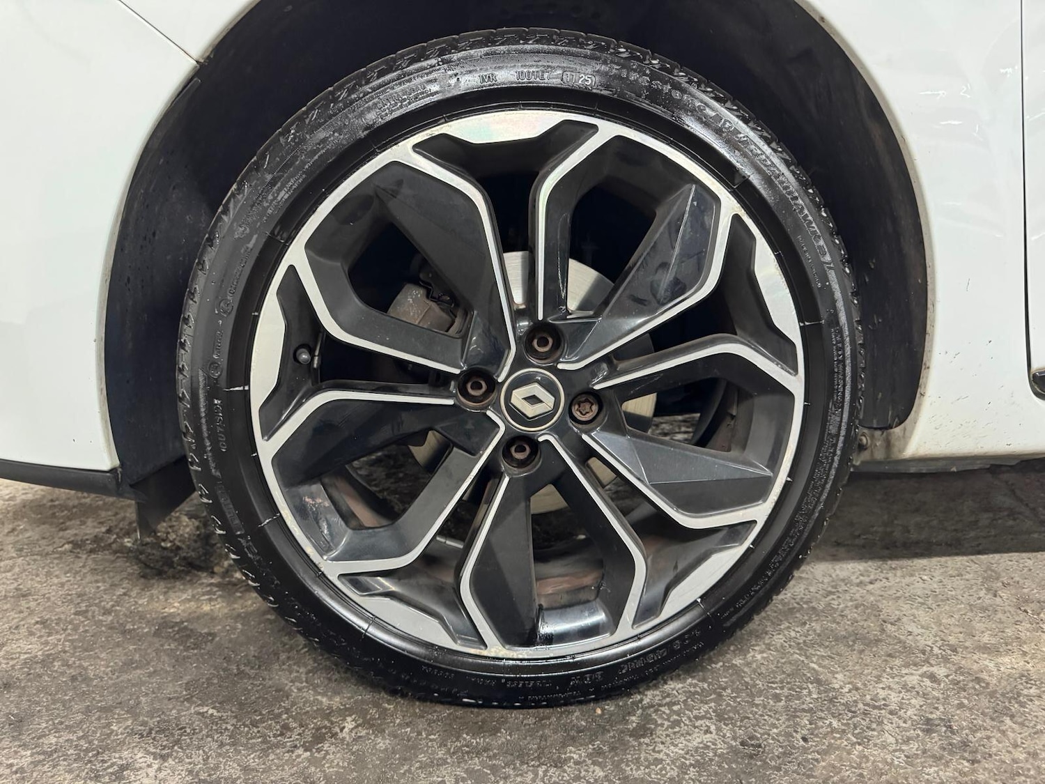 Used Renault Clio for sale - 77854304: Photo 44