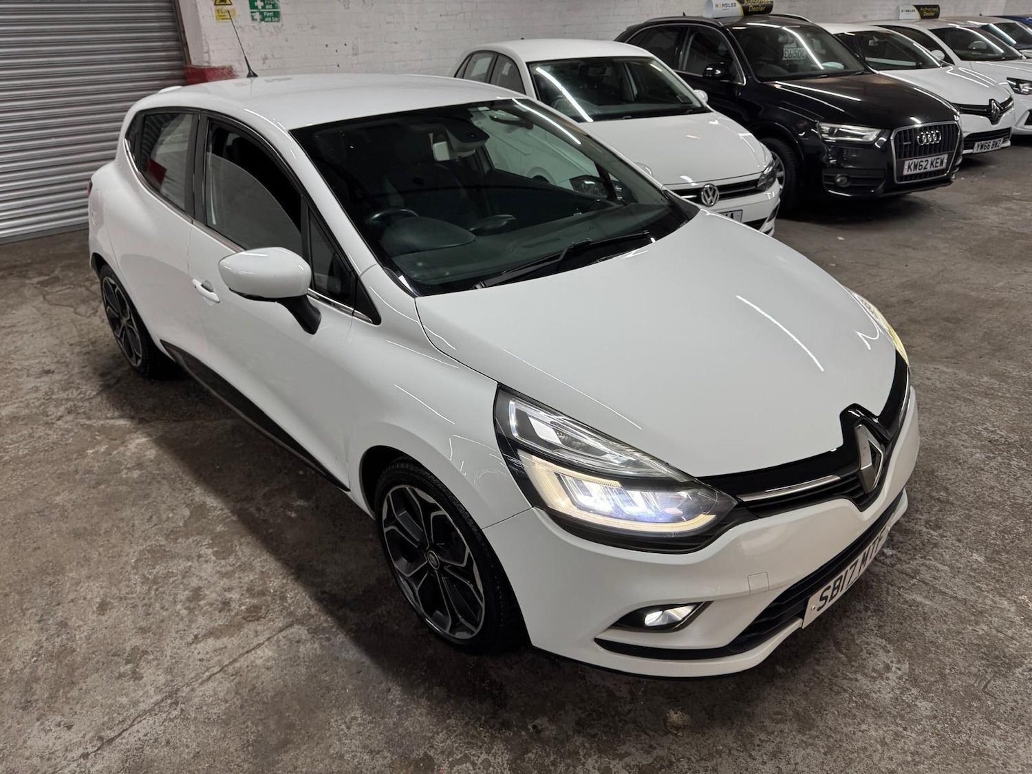 Used Renault Clio for sale - 77854304: Photo 51