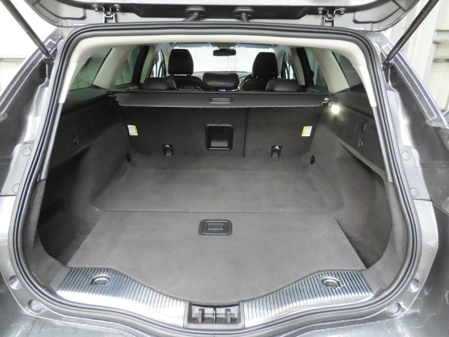 Used Ford Mondeo 2015 for sale - 76398006: Photo 10