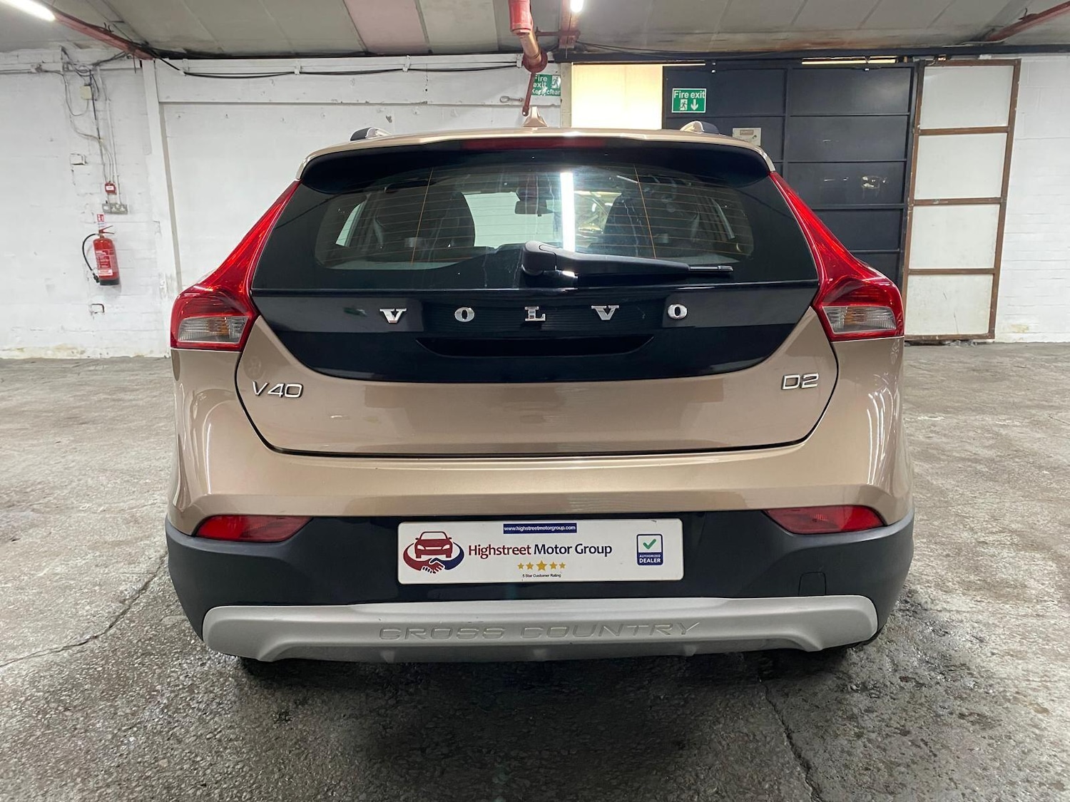 Used Volvo V40 Cross Country 2013 for sale - 76084716: Photo 29