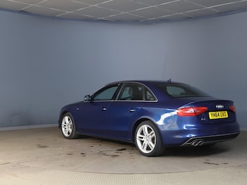Used Audi A4 2014 for sale - 78854476: Photo