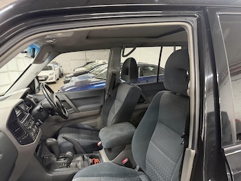 Used Mitsubishi Shogun 2003 for sale - 79034271: Photo