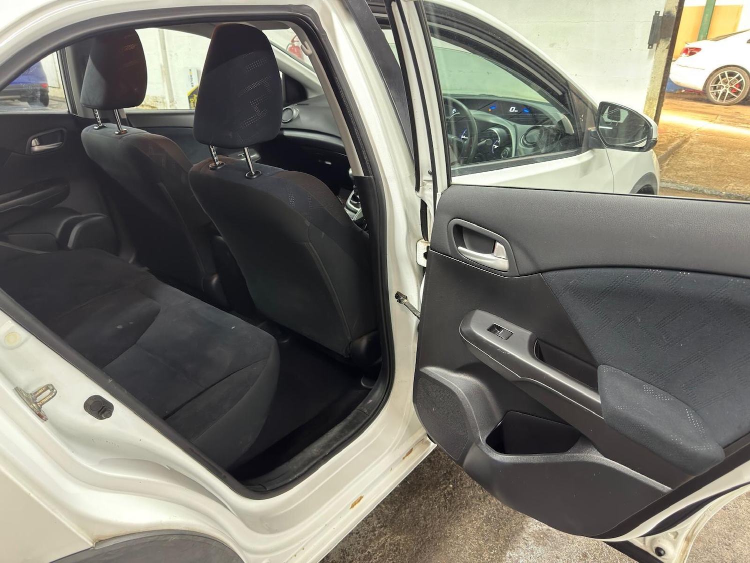 Used Honda Civic for sale - 78135861: Photo 23