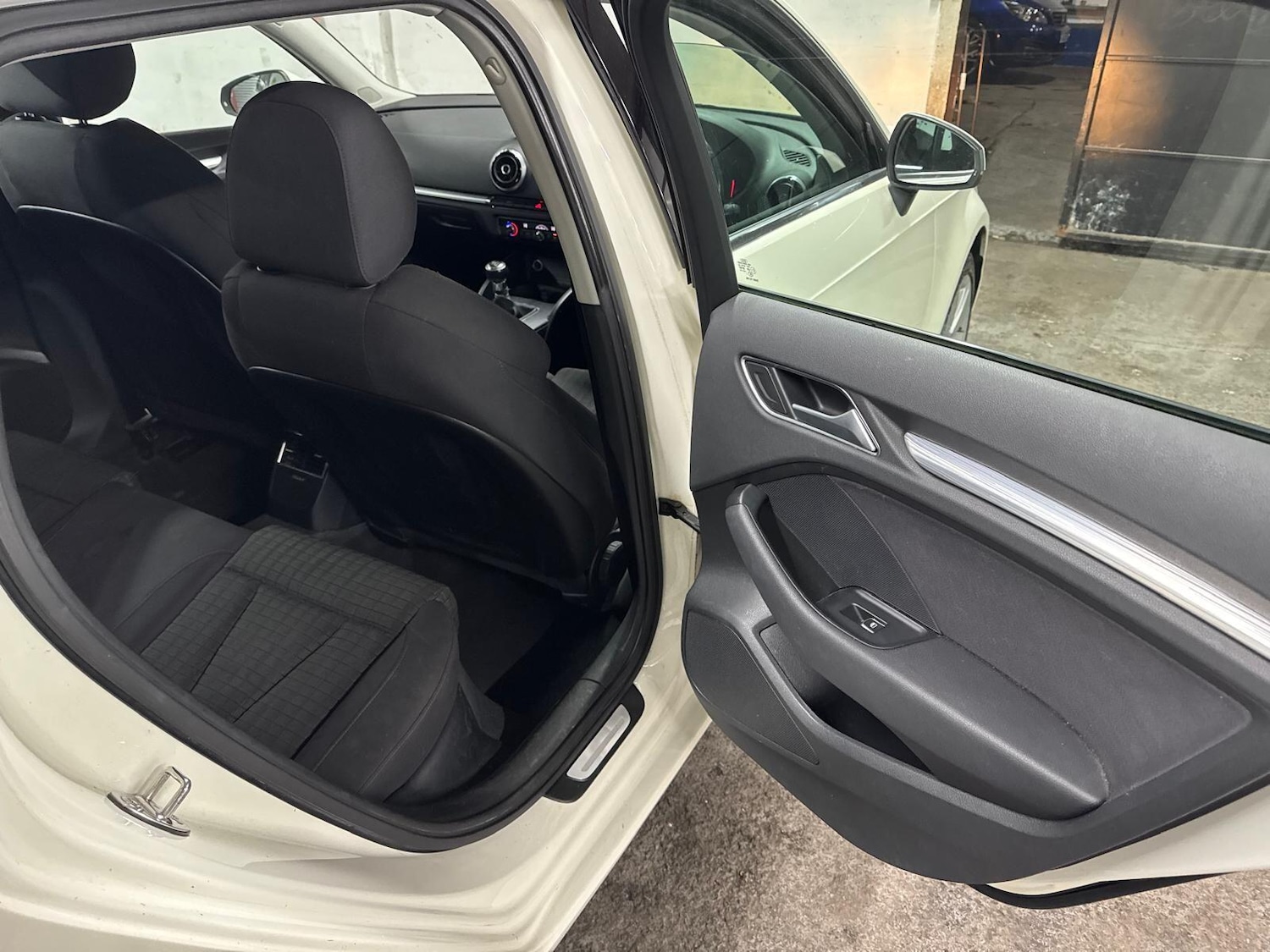 Used Audi A3 2013 for sale - 77098011: Photo 32