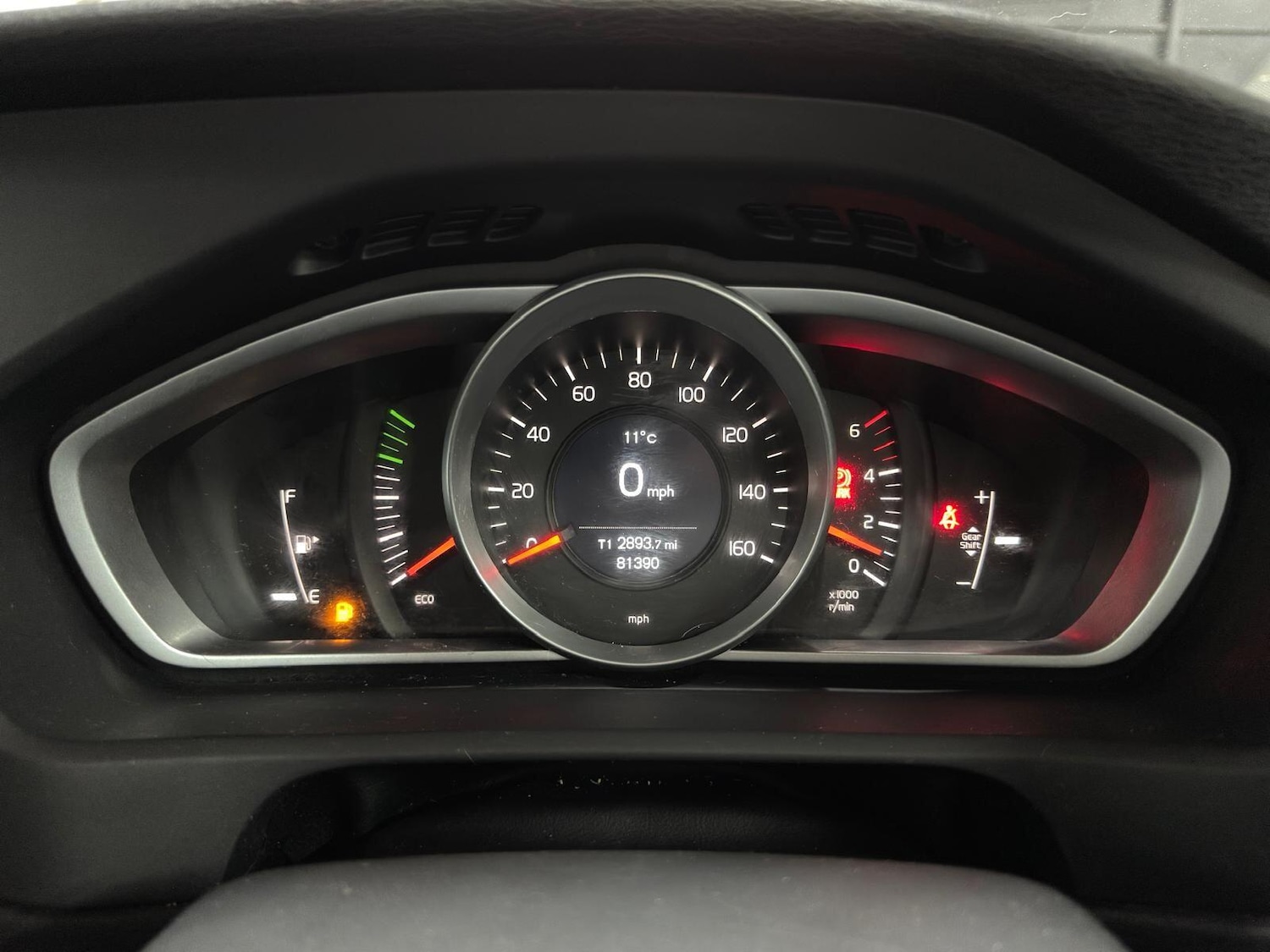 Used Volvo V40 2015 for sale - 78047691: Photo 15