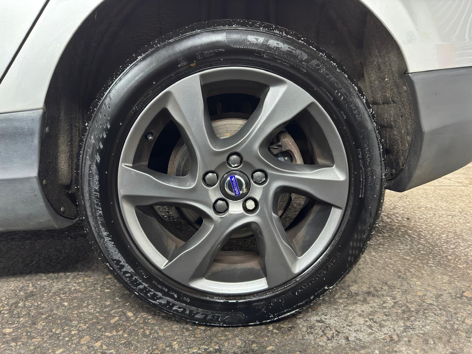 Used Volvo V40 2015 for sale - 78047691: Photo 35