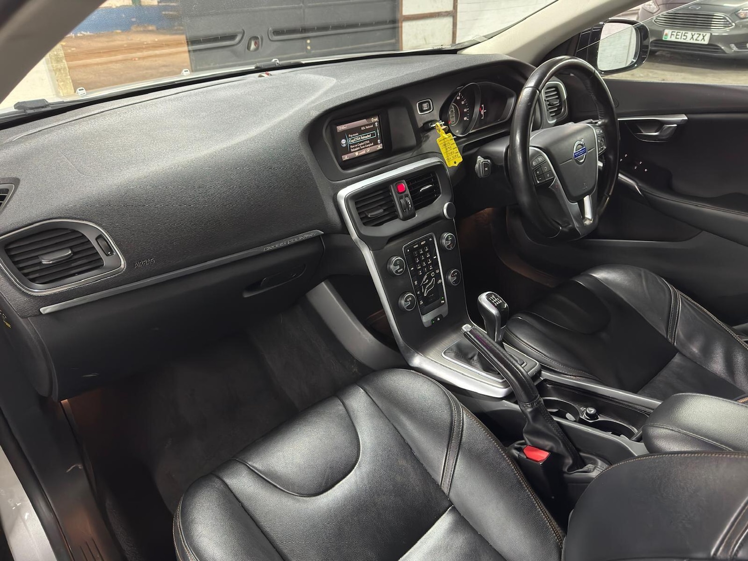 Used Volvo V40 2015 for sale - 78047691: Photo 39