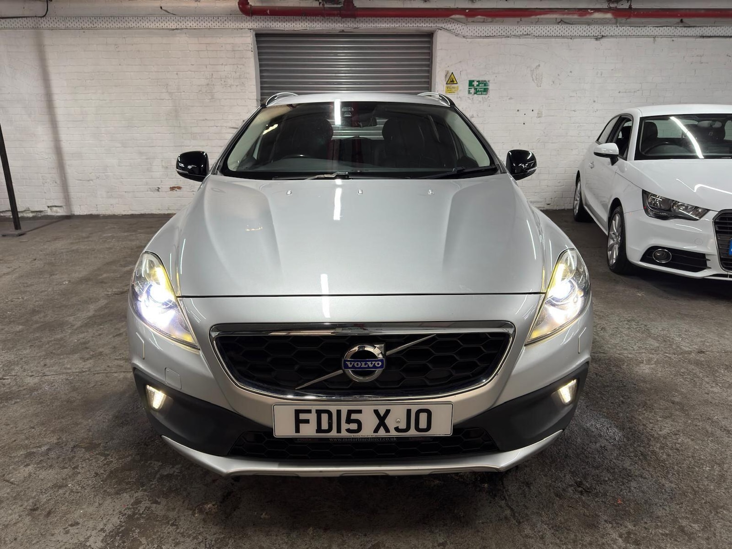 Used Volvo V40 2015 for sale - 78047691: Photo 48