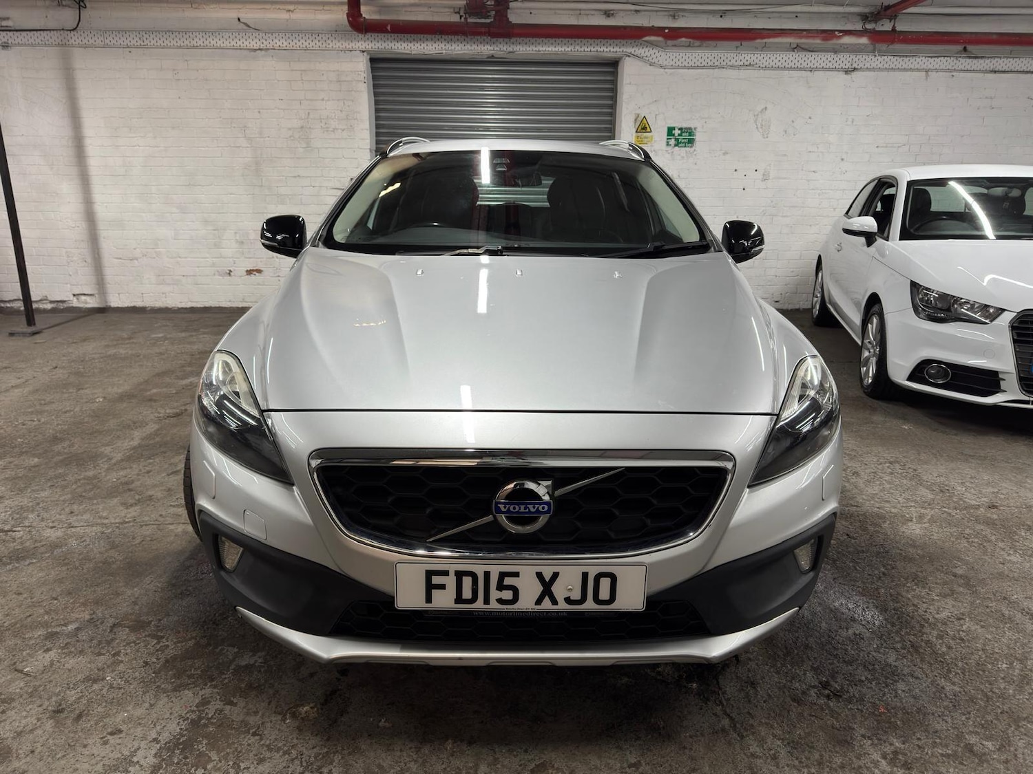 Used Volvo V40 2015 for sale - 78047691: Photo 6