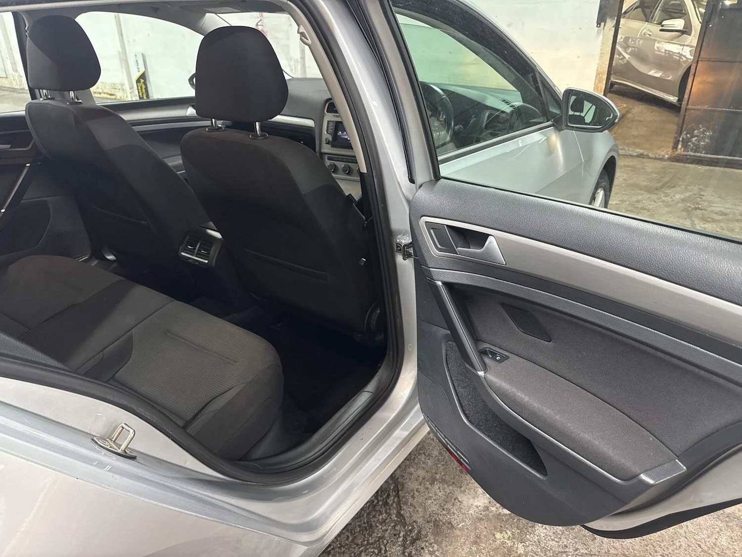 Used Volkswagen Golf 2015 for sale - 77993841: Photo 25