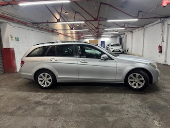 Used Mercedes-Benz C Class 2009 for sale - 79026310: Photo