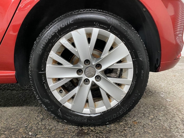 Used Volkswagen Polo 2015 for sale - 76239875: Photo 31