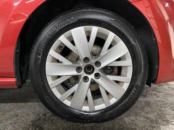 Used Volkswagen Polo 2015 for sale - 76239875: Photo 44