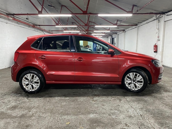 Used Volkswagen Polo 2015 for sale - 76239875: Photo 9