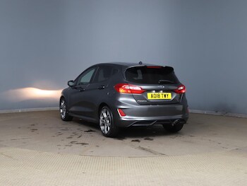 Used Ford Fiesta 2018 for sale - 78854667: Photo