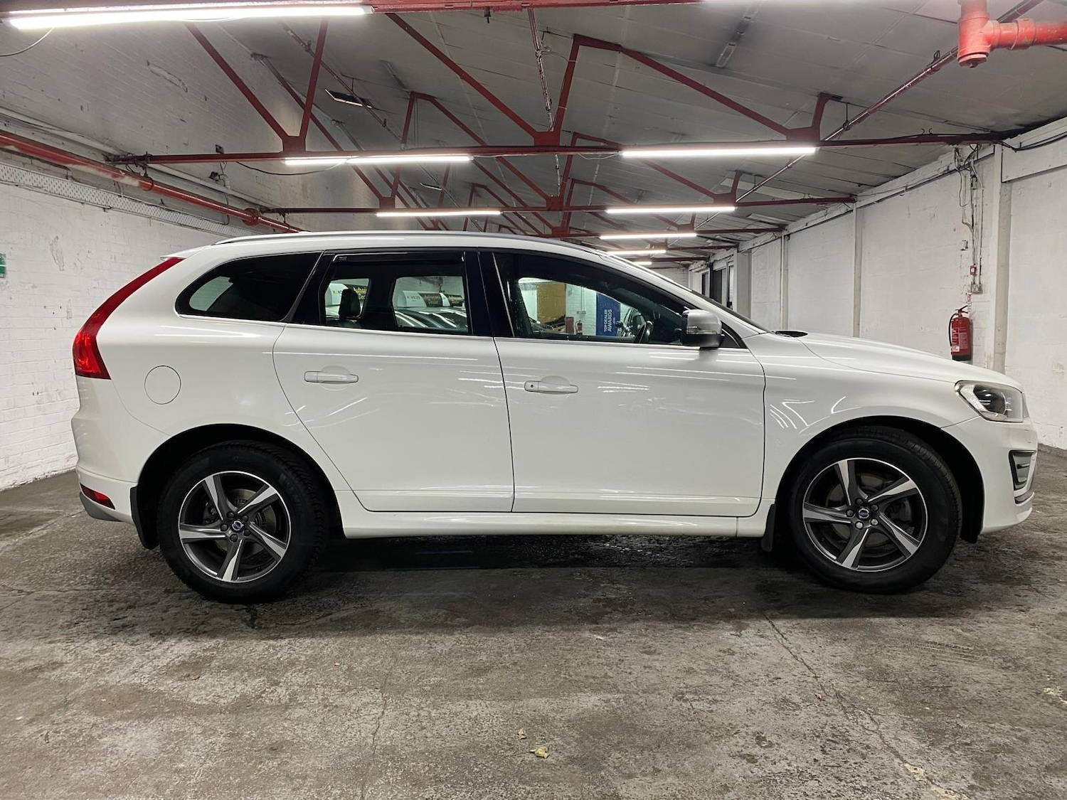 Used Volvo XC60 2016 for sale - 76227952: Photo 13
