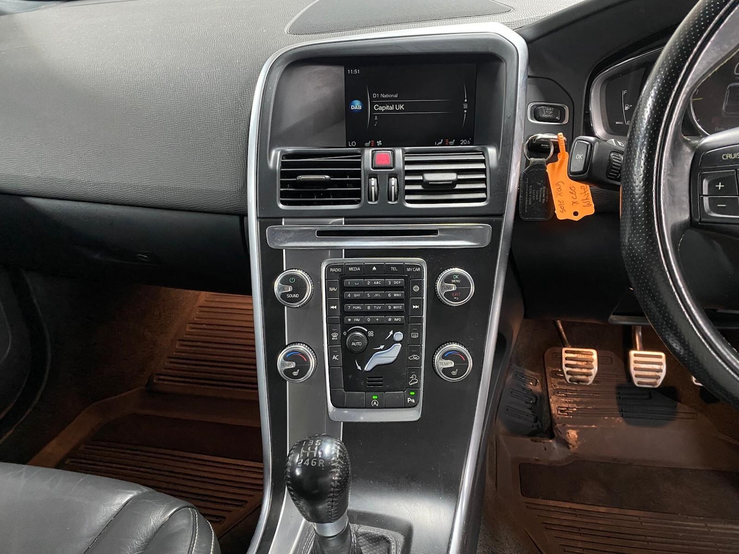 Used Volvo XC60 2016 for sale - 76227952: Photo 22