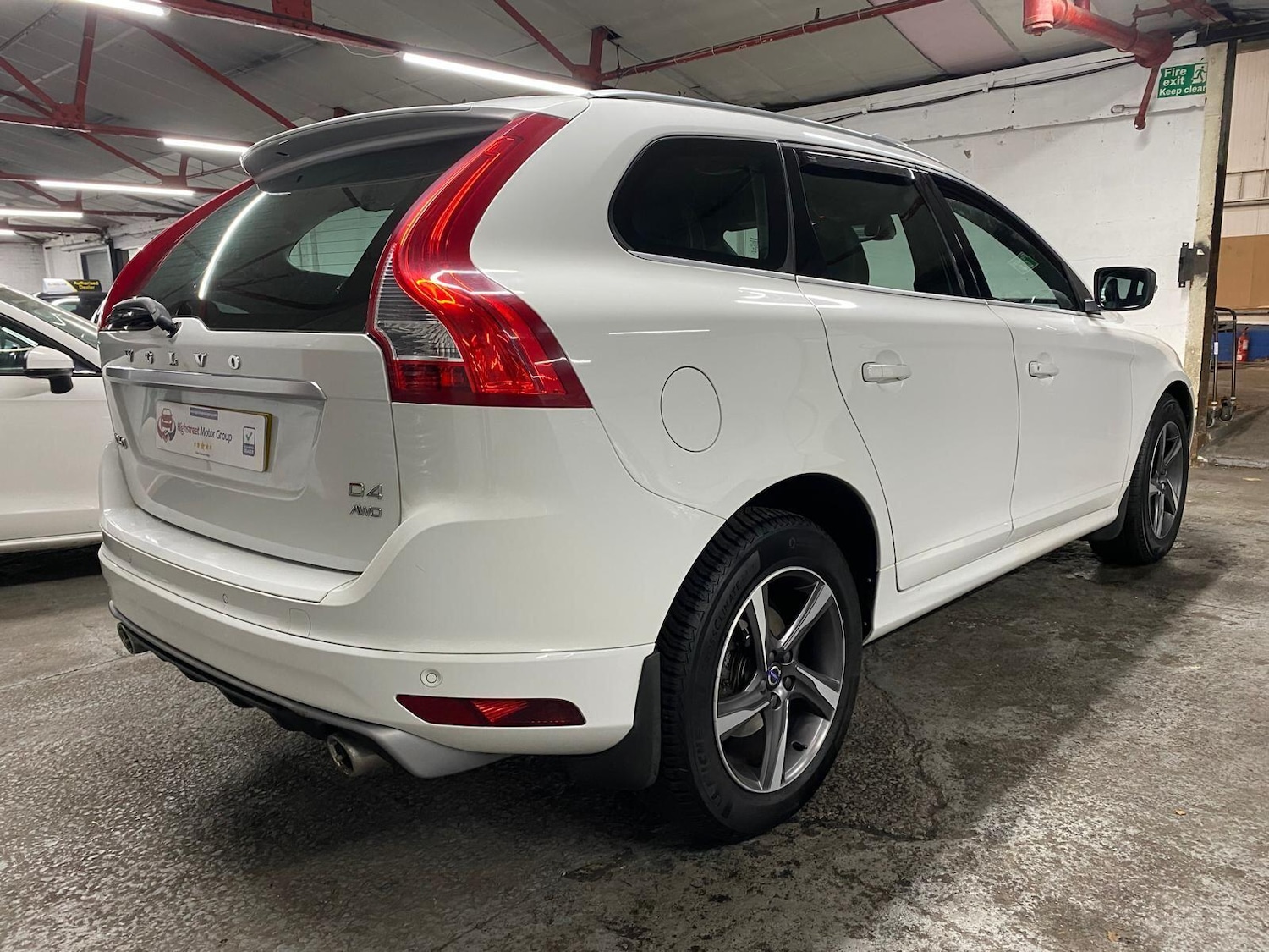 Used Volvo XC60 2016 for sale - 76227952: Photo 32
