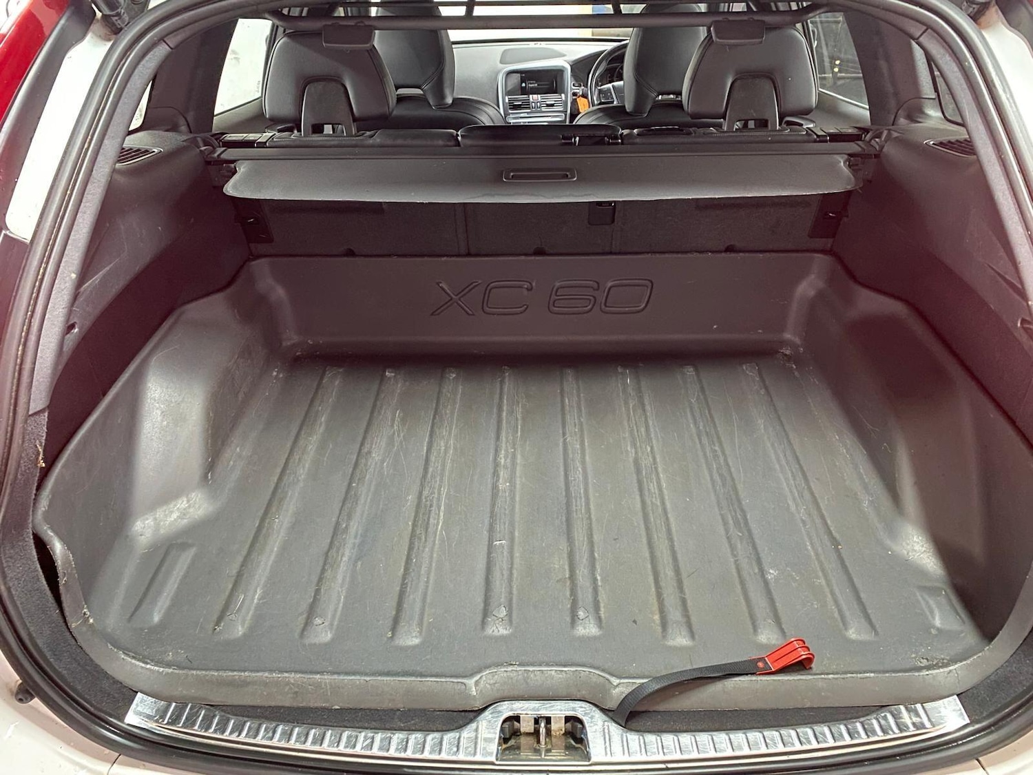 Used Volvo XC60 2016 for sale - 76227952: Photo 35