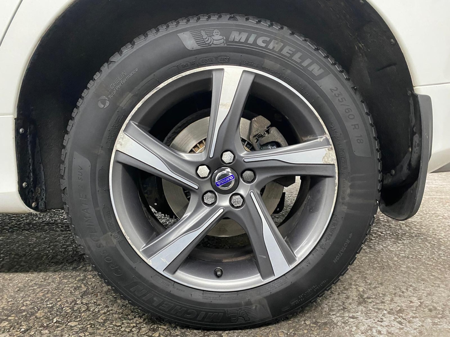 Used Volvo XC60 2016 for sale - 76227952: Photo 41