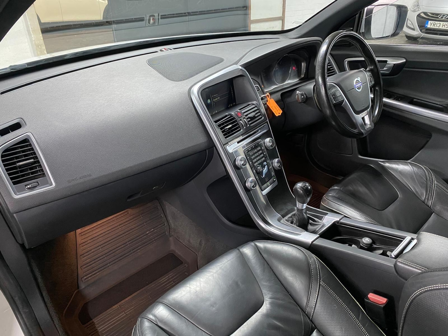 Used Volvo XC60 2016 for sale - 76227952: Photo 45