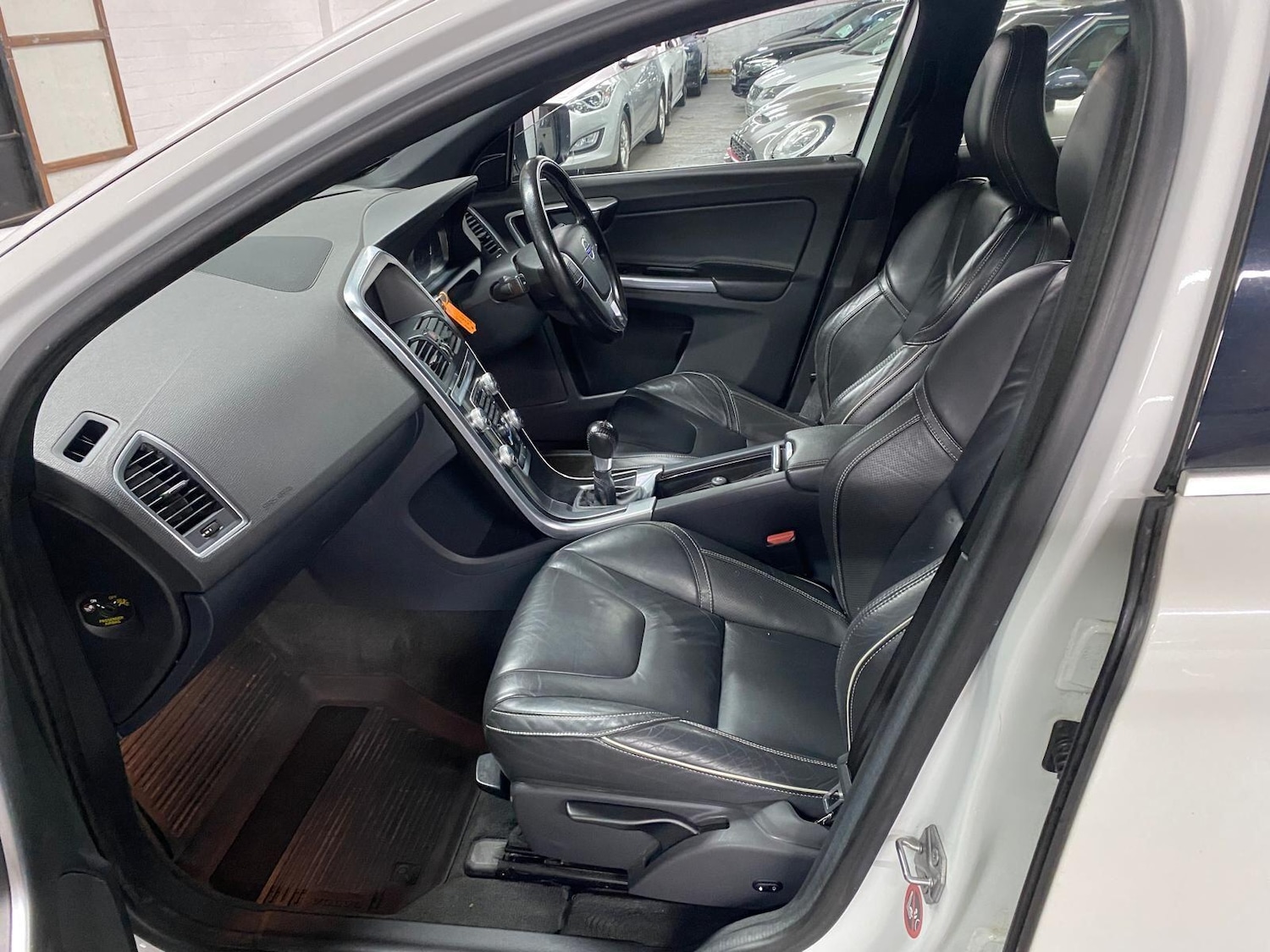 Used Volvo XC60 2016 for sale - 76227952: Photo 50