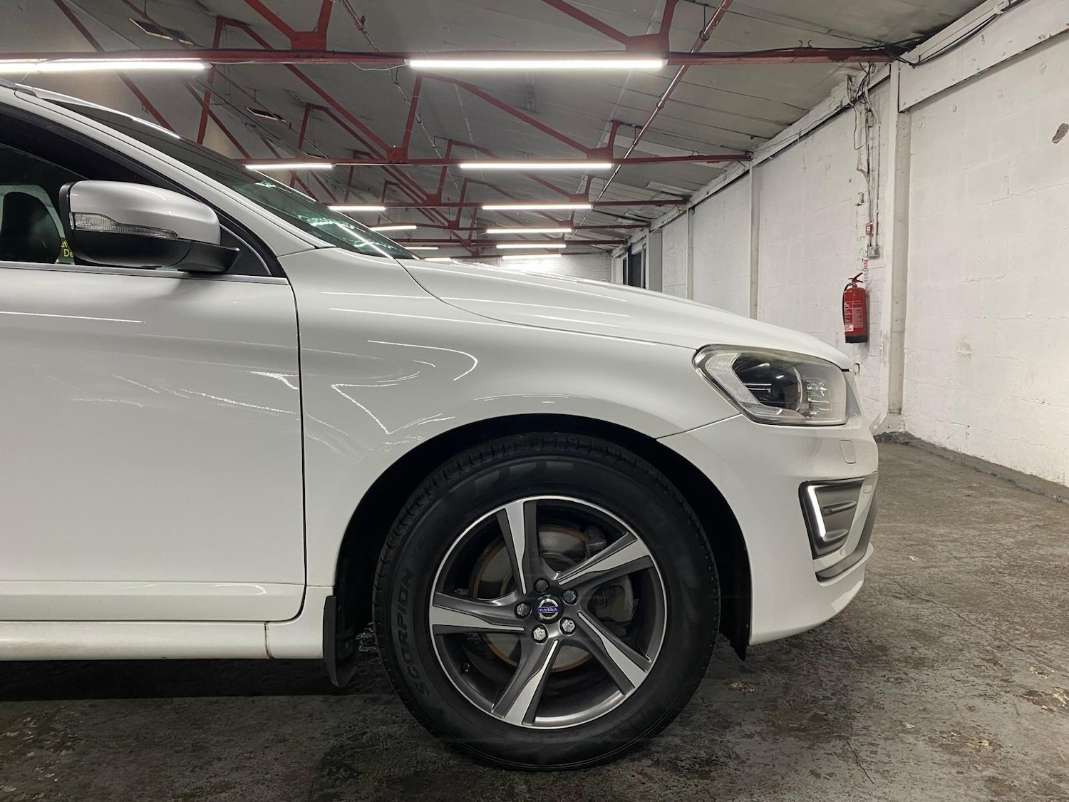 Used Volvo XC60 2016 for sale - 76227952: Photo 53