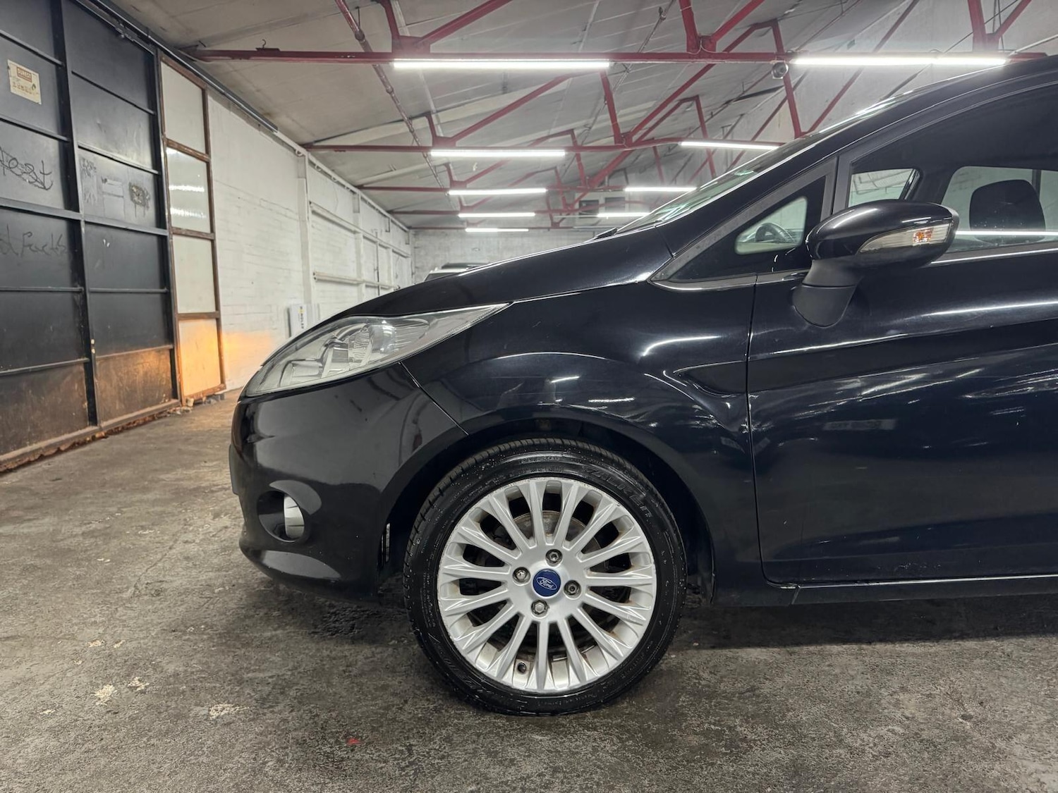 Used Ford Fiesta 2011 for sale - 77386852: Photo 12