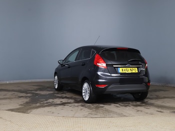 Used Ford Fiesta 2011 for sale - 77386852: Photo