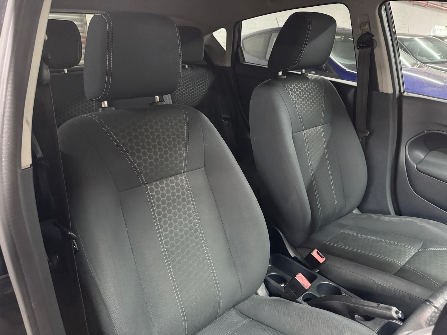 Used Ford Fiesta 2011 for sale - 77386852: Photo 50