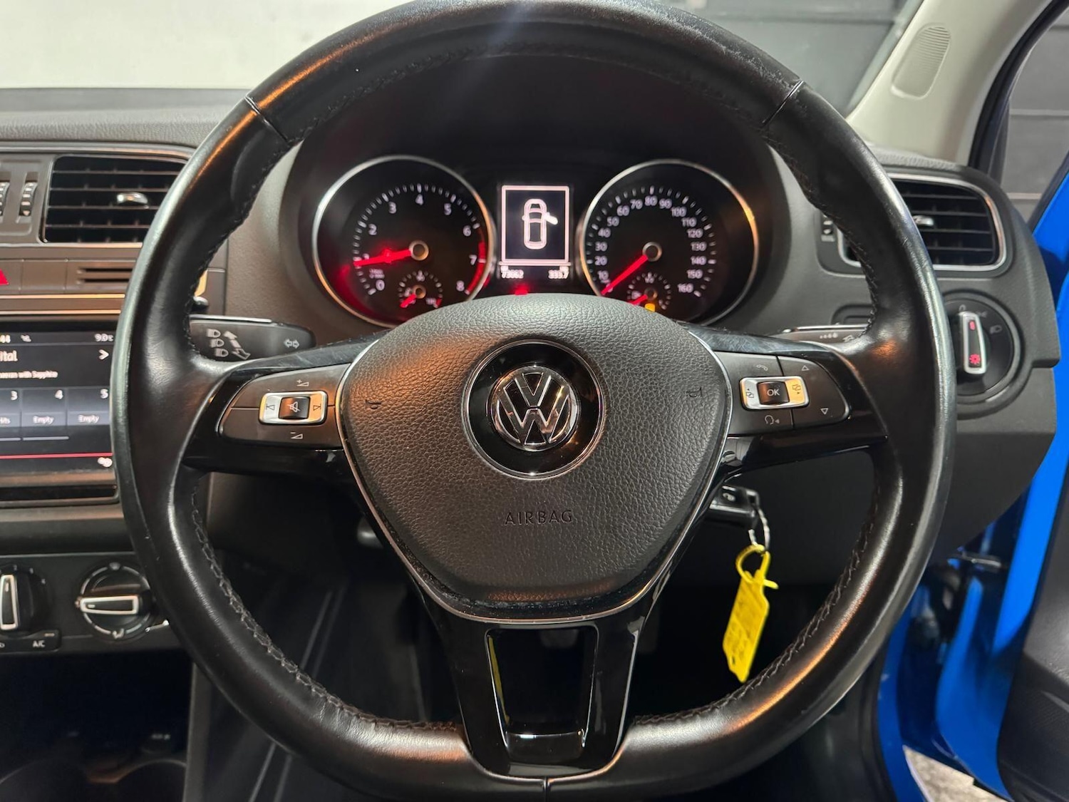 Used Volkswagen Polo 2015 for sale - 77016146: Photo 23