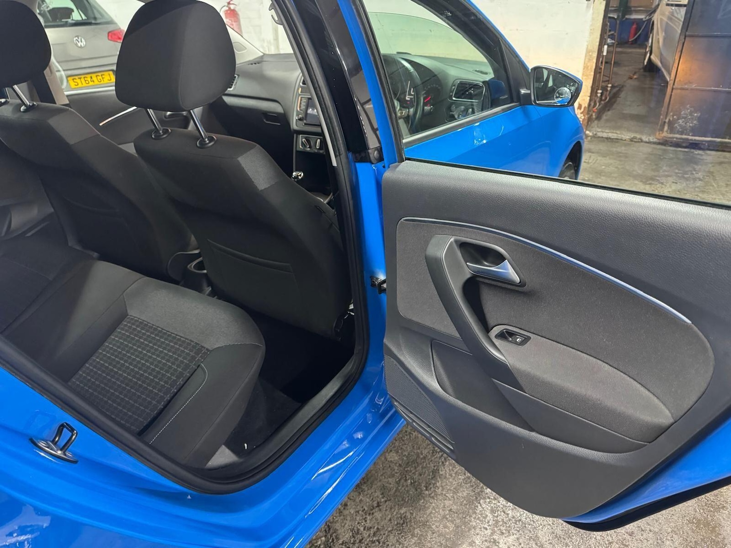 Used Volkswagen Polo 2015 for sale - 77016146: Photo 28