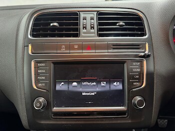 Used Volkswagen Polo 2015 for sale - 77016146: Photo