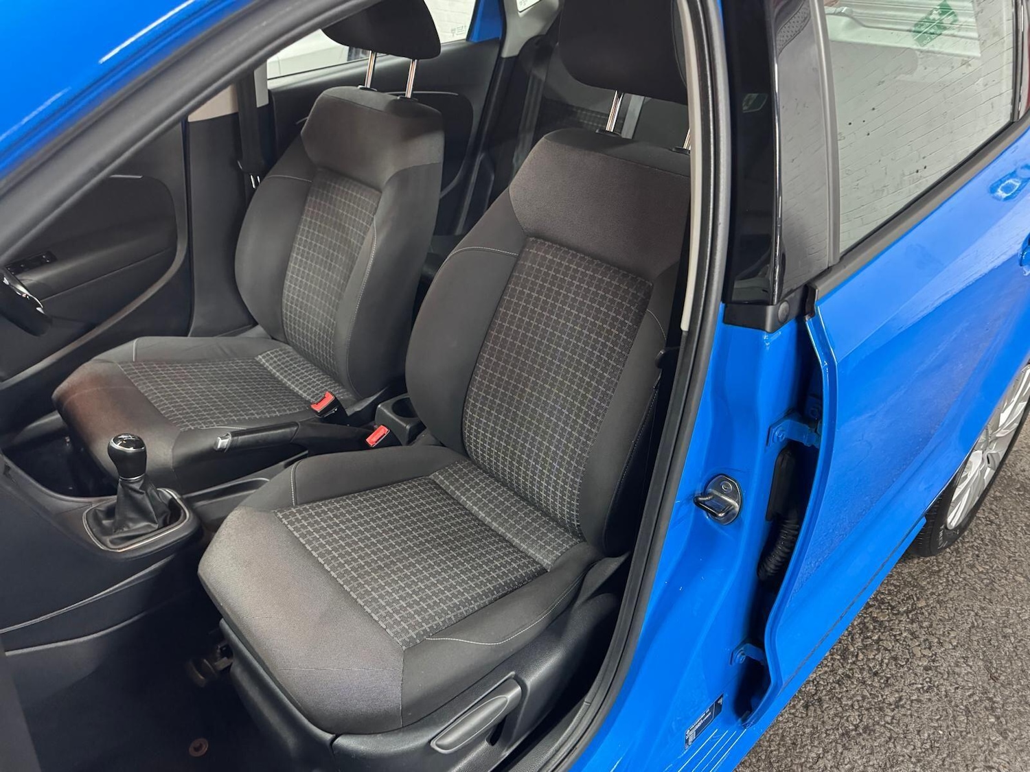 Used Volkswagen Polo 2015 for sale - 77016146: Photo 47