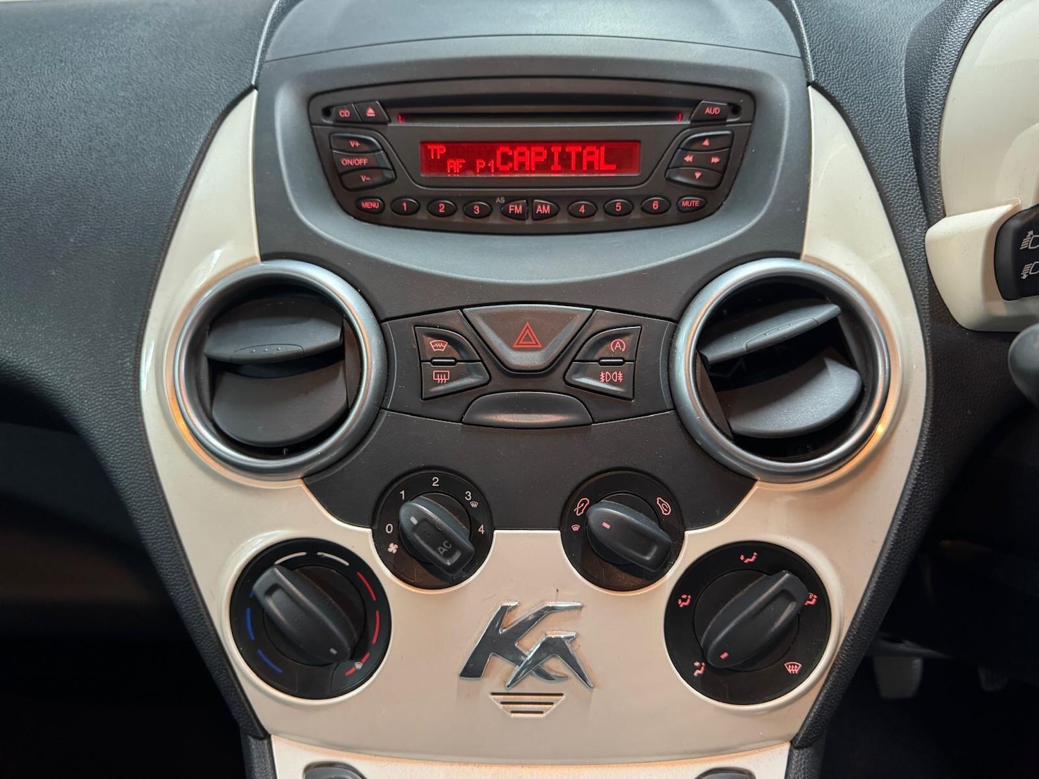 Used Ford Ka 2013 for sale - 77097923: Photo 35