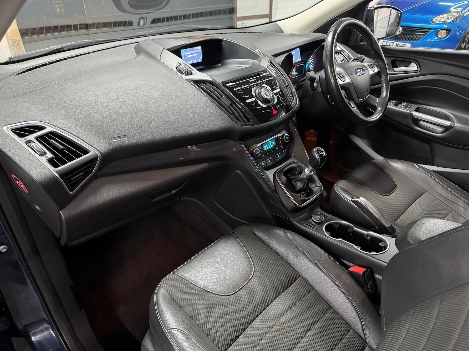 Used Ford Kuga 2015 for sale - 77254600: Photo 19