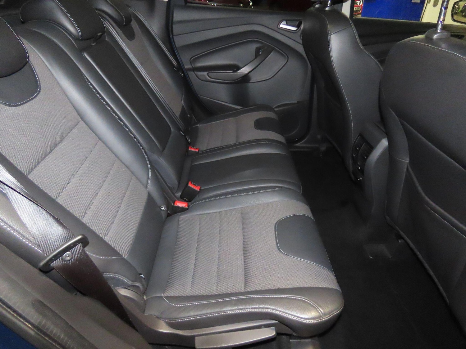 Used Ford Kuga 2015 for sale - 77254600: Photo 4