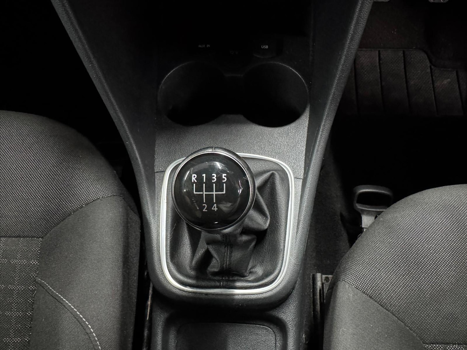 Used Volkswagen Polo 2015 for sale - 76936369: Photo 16