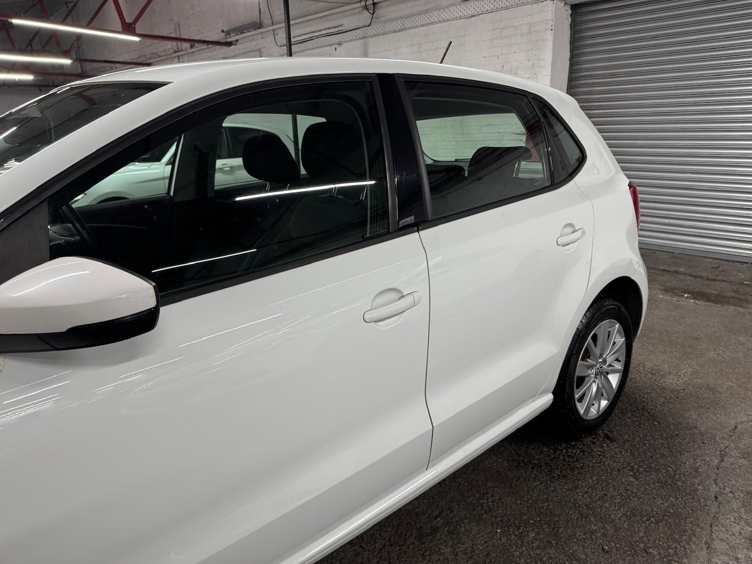 Used Volkswagen Polo 2015 for sale - 76936369: Photo 35