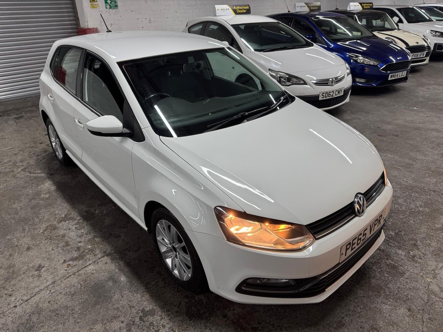 Used Volkswagen Polo 2015 for sale - 76936369: Photo 46
