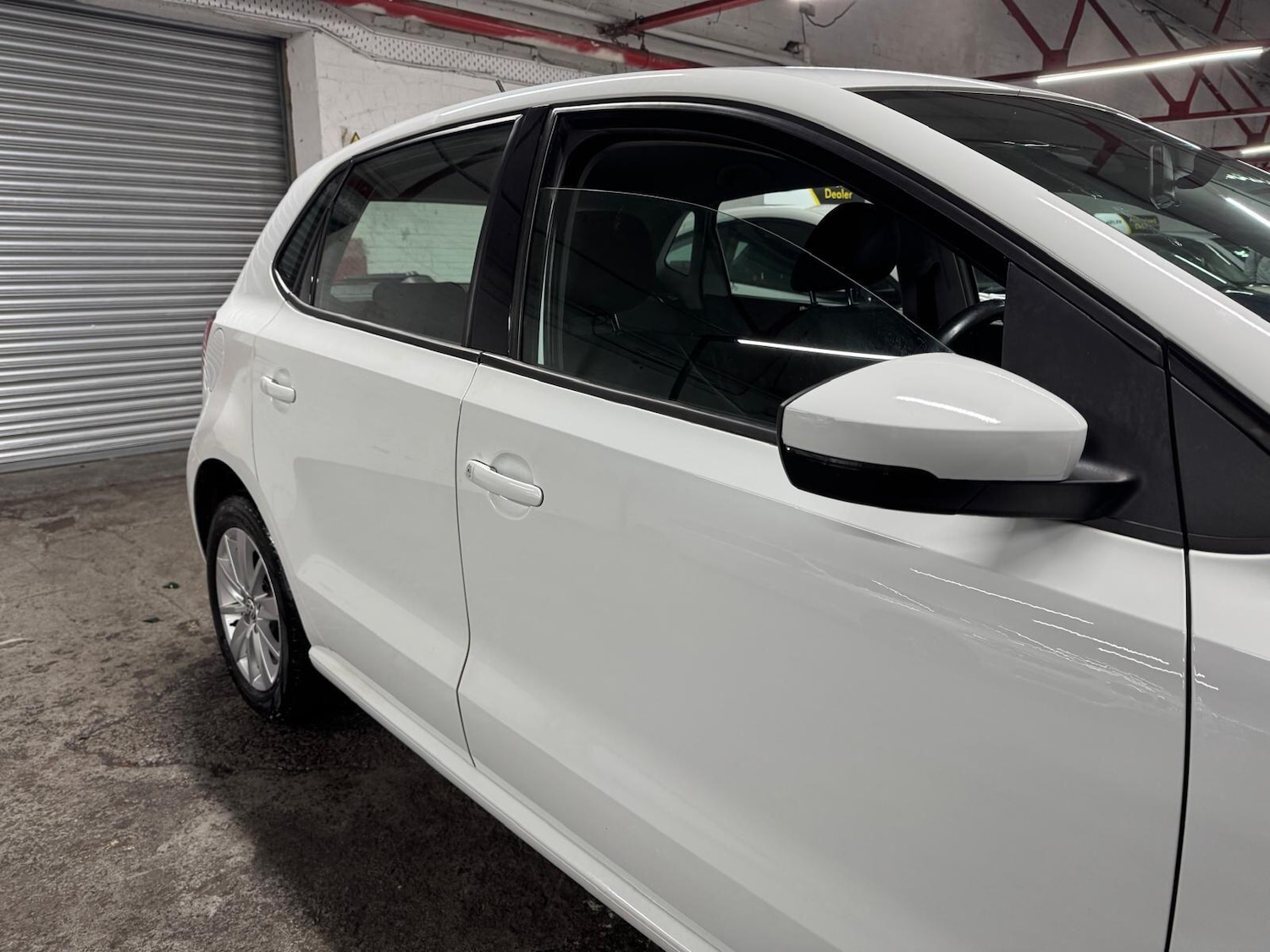 Used Volkswagen Polo 2015 for sale - 76936369: Photo 5