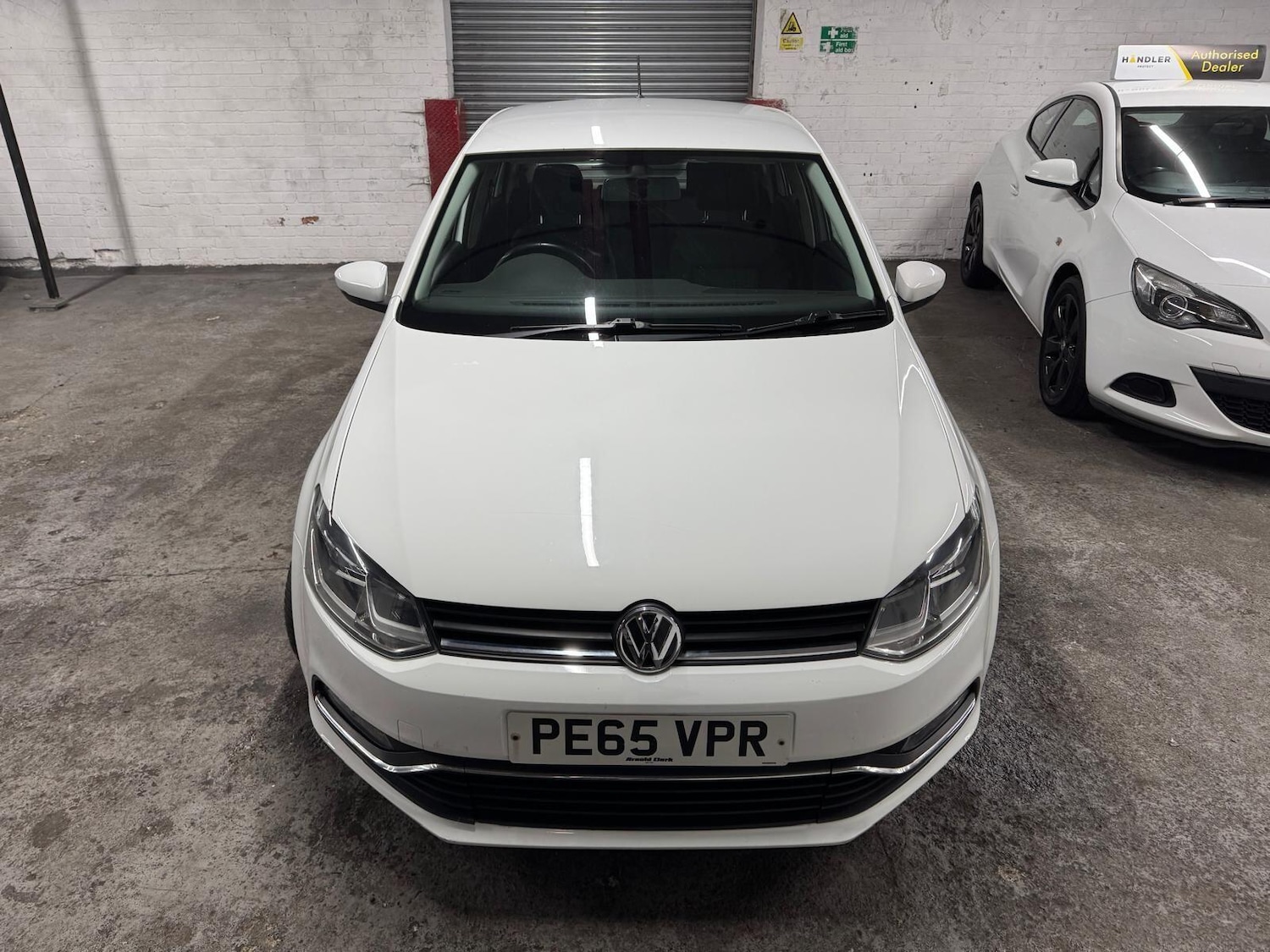 Used Volkswagen Polo 2015 for sale - 76936369: Photo 7