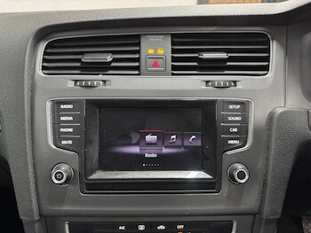 Used Volkswagen Golf 2014 for sale - 77783774: Photo