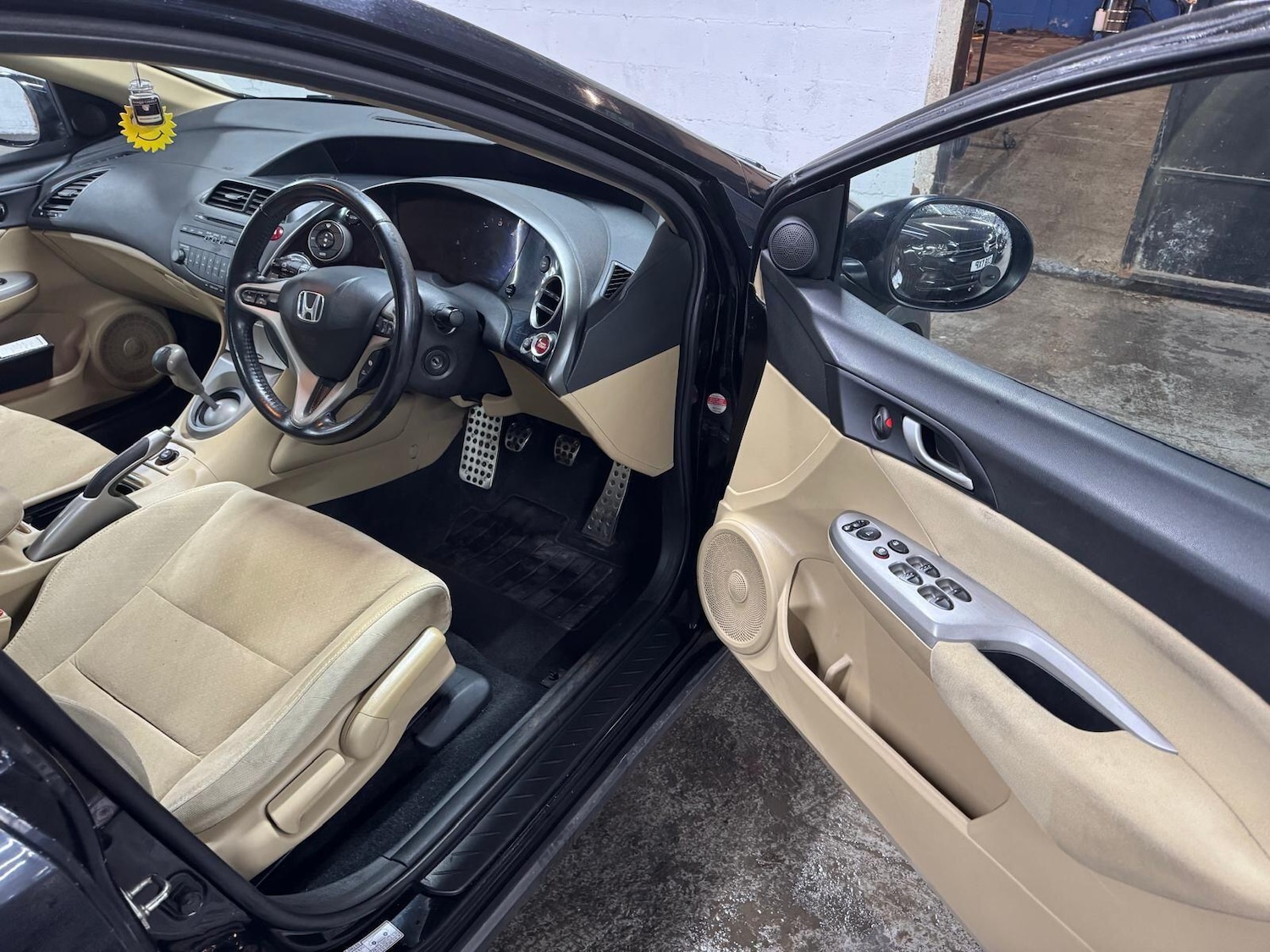 Used Honda Civic 2008 for sale - 77598714: Photo 44