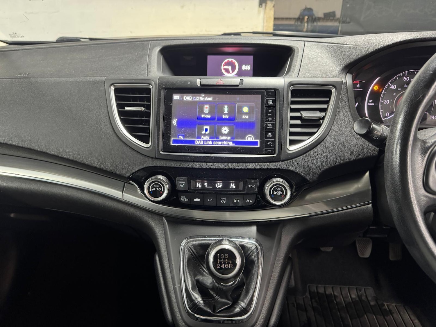 Used Honda CR-V 2015 for sale - 77386732: Photo 42